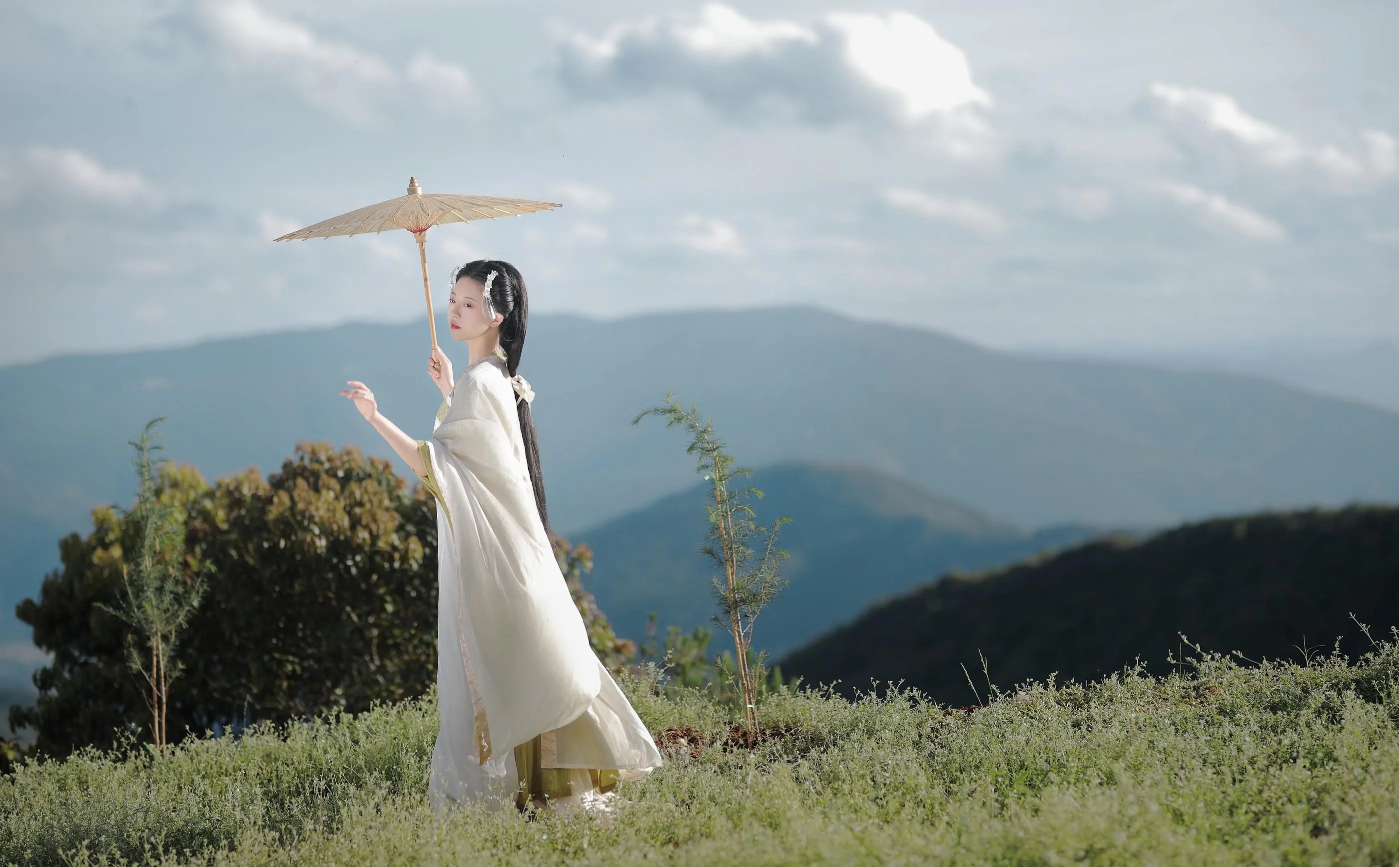 [YITUYU艺图语]2022.07.16 归去 YunFleur [21P]插图